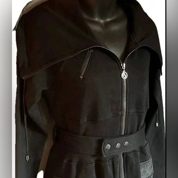 Theme Zip Up Belted Black Jacket Size M - Picture 5 of 14